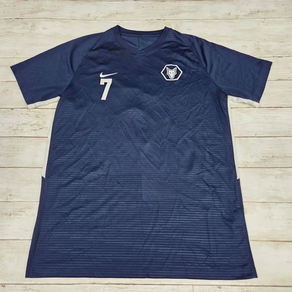 Nike Soccer Jersey Men Large Navy Blue Light Blue 894293 #7‎ Wolf Crest 7 Lot 2